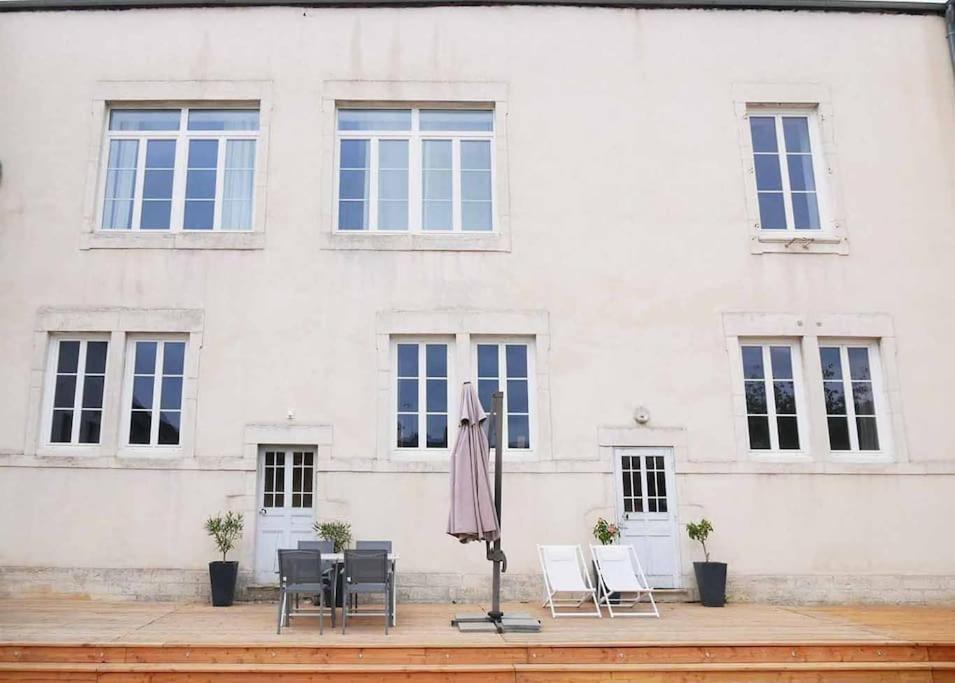 Nolay  Clos De La Providence, Gite, Piscine Et Spa 3 Chambres מראה חיצוני תמונה